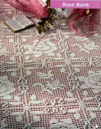 Красивая скатерть в филейной технике