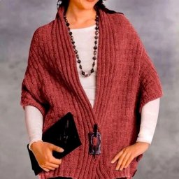 Стильный жилет-пончо