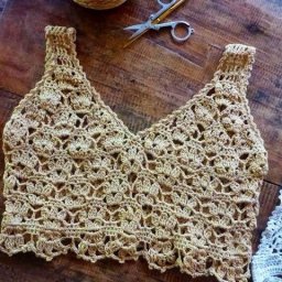 Укороченный топик на лето