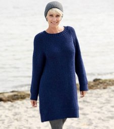 Синее платье-туника с рукавами реглан