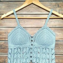 Молодежный топ крючком, вяжем обновки к лету