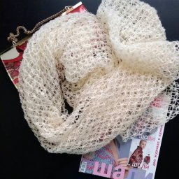 Воздушный палантин из одного мотка пряжи Alize Angora Gold