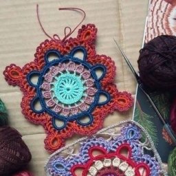 Интересный мотив крючком