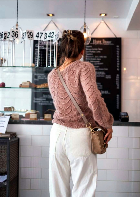 Джемпер "Сладкое сердце". Спицы.