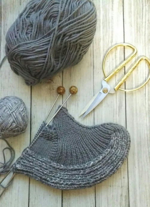 Тапочки спицами