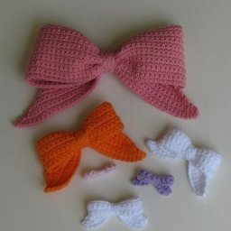 Учимся вязать милый бантик