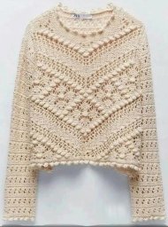 Джемпер с узорами в виде ромбов из шишечек