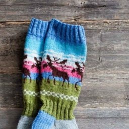 Носки с интересных жаккардовым узором