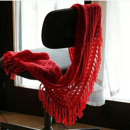 Шаль простым узором, вяжем спицами