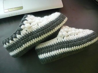 Вяжем тапочки крючком пышными столбиками