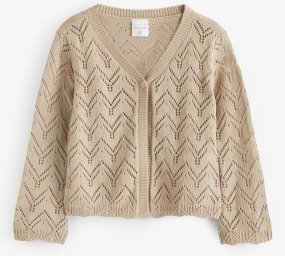 Жакет спицами ажурным узором