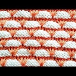 Двухцветный узор с облаками, вяжем спицами