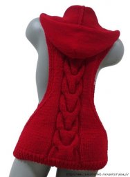 Жилет с капюшоном, вяжем спицами