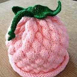 Вяжем детские шапочки для фотоссесий