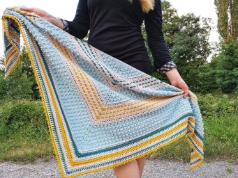 Вяжем изящные палантины и шали