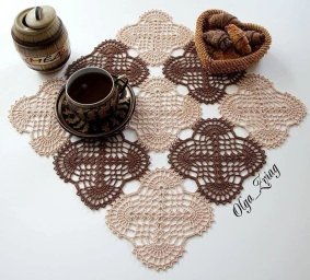 Изысканность и уют: салфетка из мотивов, связанных крючком