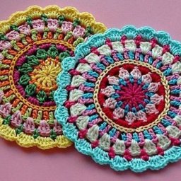 Яркие мандалы крючком