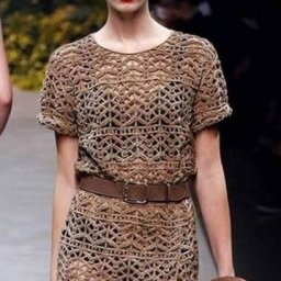 Платье от Стюарта Веверса