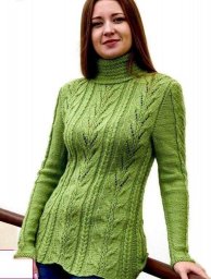 Свитер с листиками и косами