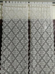 Занавески, связанные крючком: изысканный декор для вашего дома