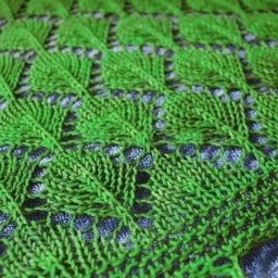 Красивая шаль спицами