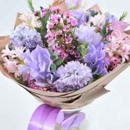 У нас сегодня сразу 9 именинниц!