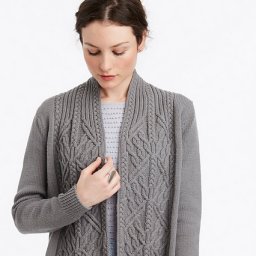 Стильный кардиган от NORAH GAUGHAN