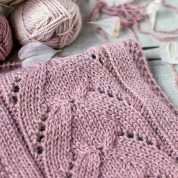 Чудесный узор вязания спицами