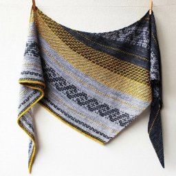 Ленивый жаккард в шалях спицами