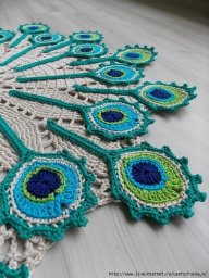 Салфетка Павлин крючком