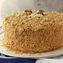 У нас сегодня сразу 7 именинниц!