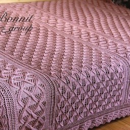 Красивый плед спицами