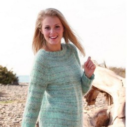 Джемпер с рукавами реглан спицами