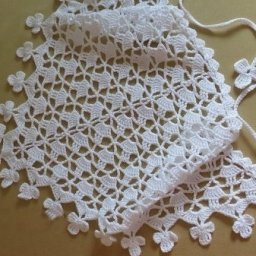 Вязаная косыночка для девочки