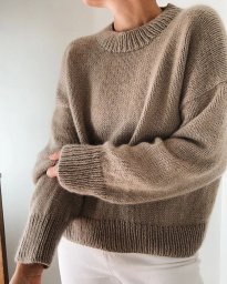 Dartmoor — идеальный базовый джемпер спицами с японским плечом