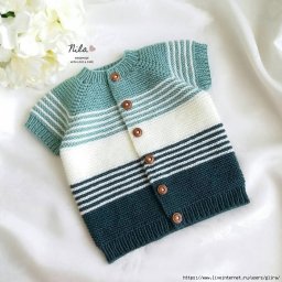 Стильные и простые в исполнении детские кардиганы и жилеты.