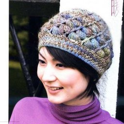 Интересная шапочка крючком