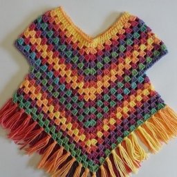 Яркое разноцветное пончо