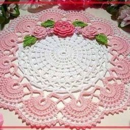 Интересная салфетка крючком