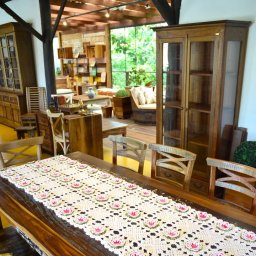 Красивая салфетка из цветочных мотивов