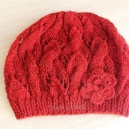 Вяжем модный берет для девочки