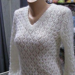 Нежный ажурный пуловер