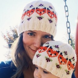 Очаровательные шапочки с лисичками