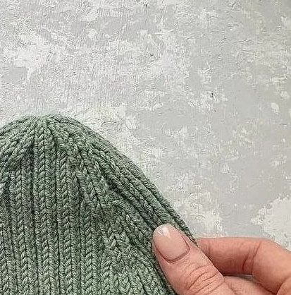 Шапка резинкой 2х2