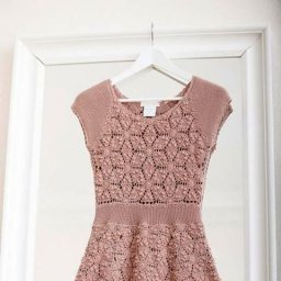 Мотив для нежного платья