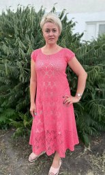 Элегантность и женственность: ажурное платье, связанное крючком