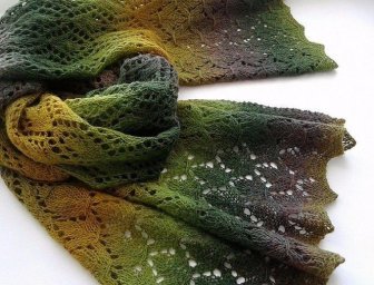 Палантин "Кленовый" от Венеры Шариповой: Осенний шик, который будет в тренде