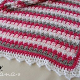 Яркий плед крючком