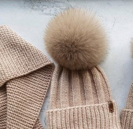 Описание красивого зимнего комплекта