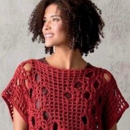 Летняя туника с нарочито большими отверстиями